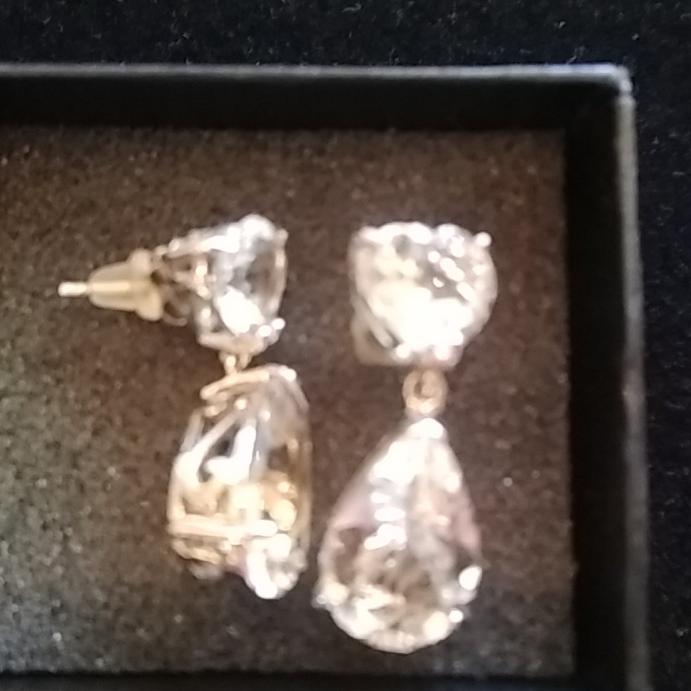 Sparkling Dangles! - Picture 5 of 5
